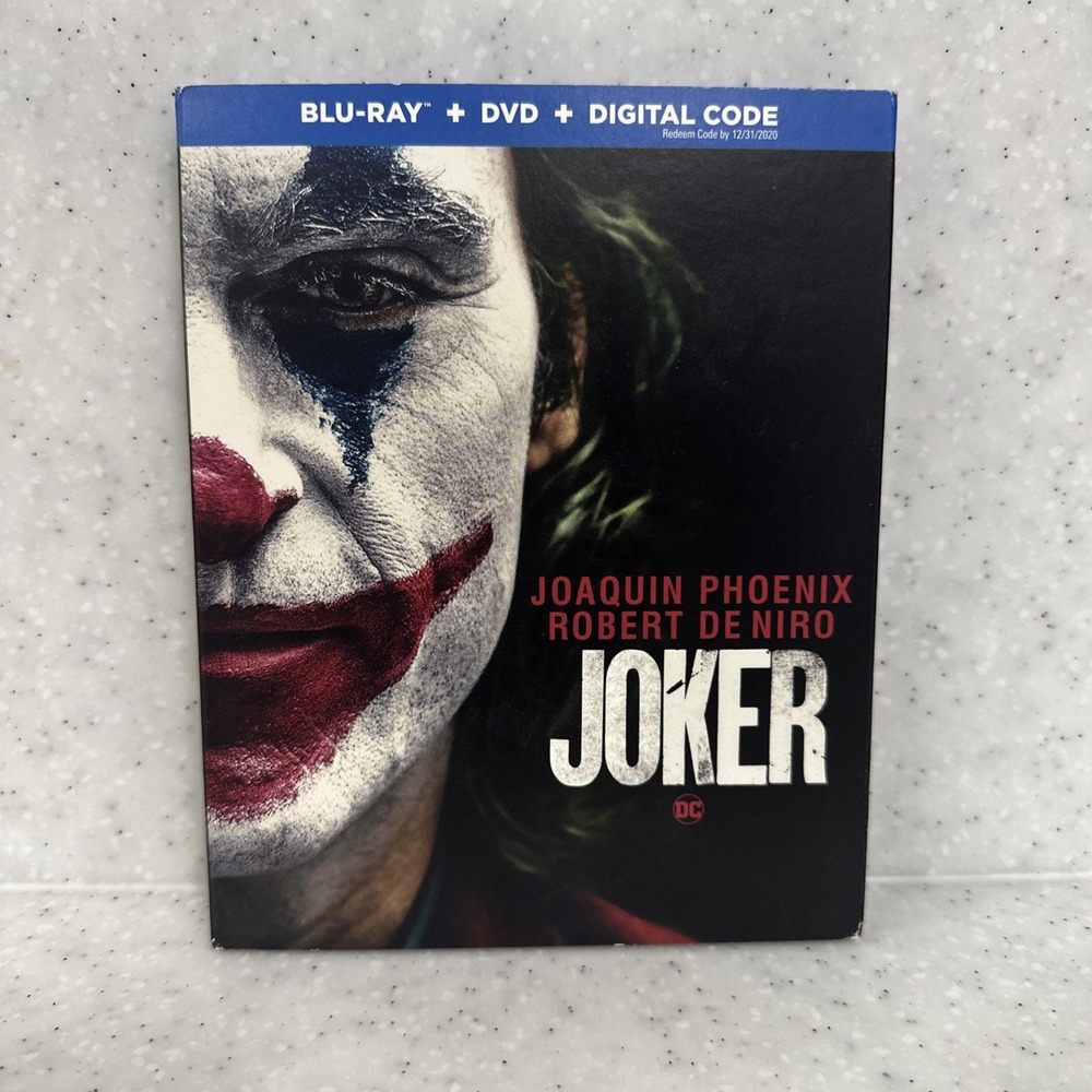 Joker Blu-ray DVD Digital Combo Joaquin‎ Phoenix DC Comics Movie with Slipcover